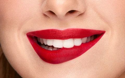 I'M LOVEPROOF LIP COLOR
