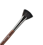 EYE FAN POWDER BRUSH