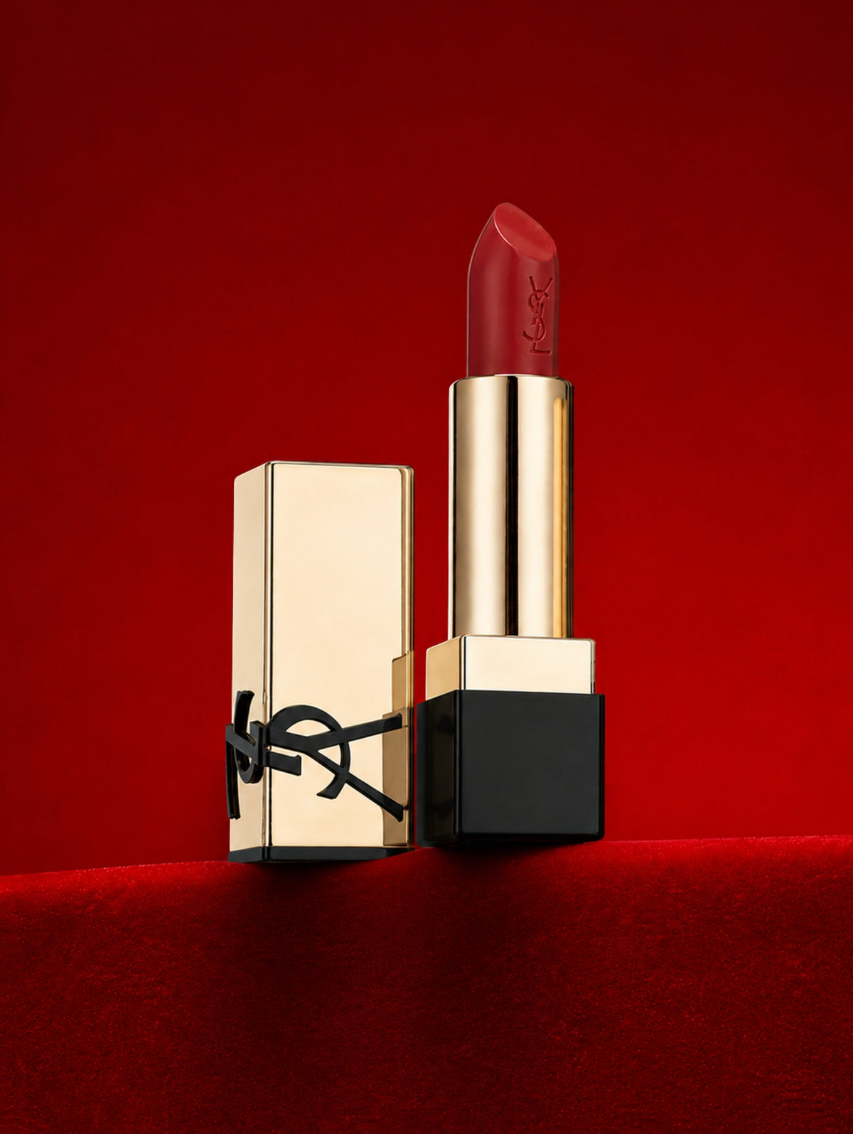 Rouge Pur Couture Reno Lipstick